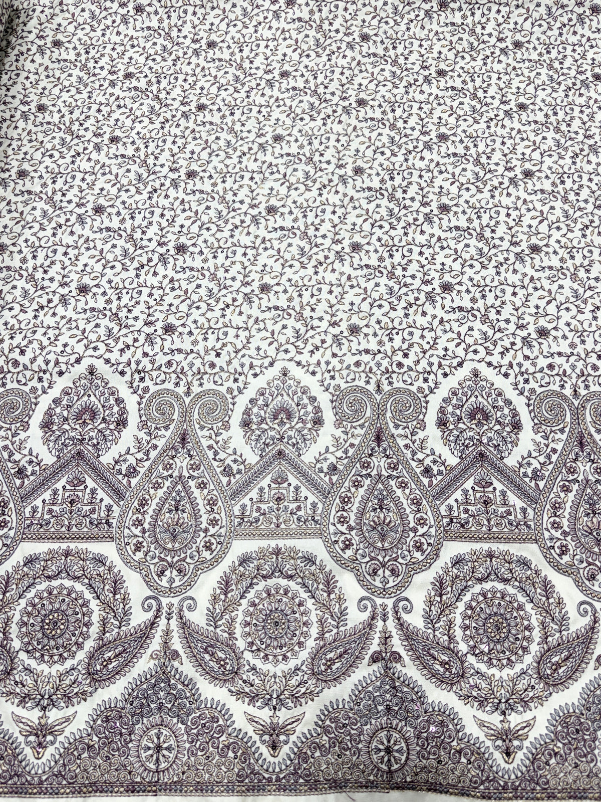 Royal Paisley Border Silk Threadwork Fabric | 2504014