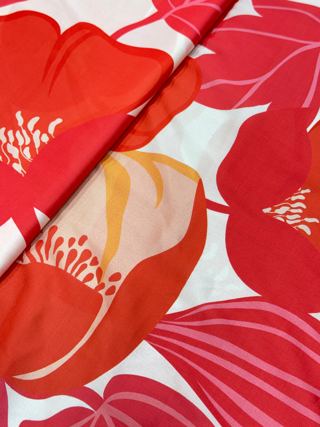 Scarlet Bloom Armani Satin Print | 2502062